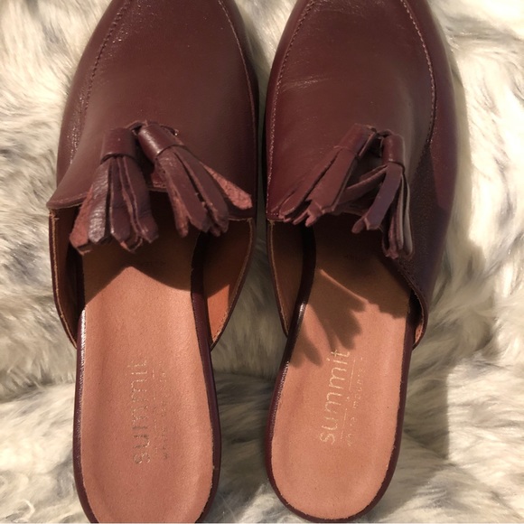 Summit White Mountain slip on w tassels. NWOB size 37 - Picture 4 of 7